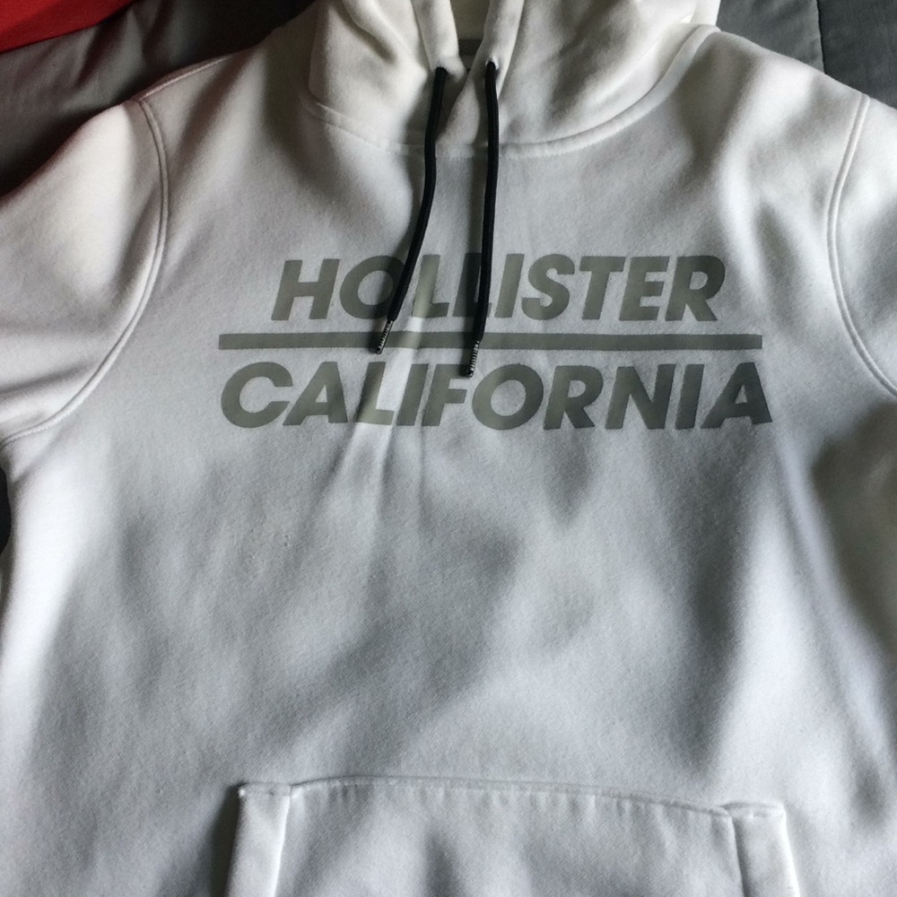 Sweatshirt - image 1